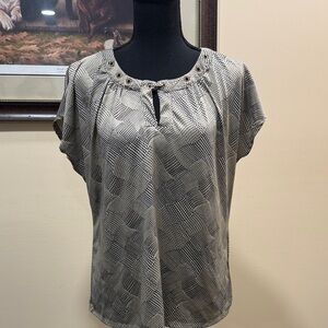 Juniper + Lime Grey and Black Polka Dot Blouse